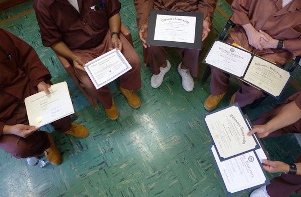 Why We Should Be Providing Education For Inmates The Odyssey Online