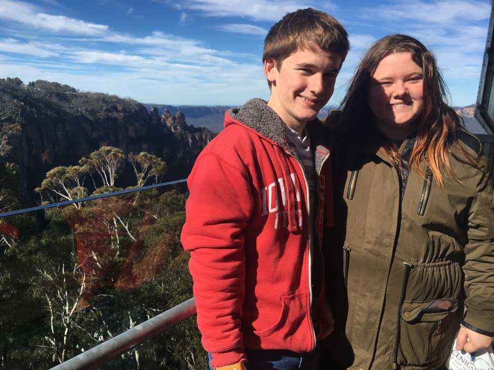 7 Things You Learn From Growing Up With A Brother