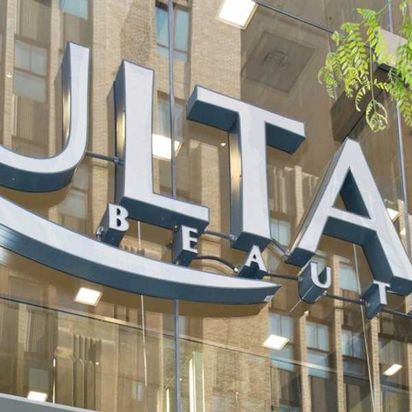 7 People You Meet In Ulta