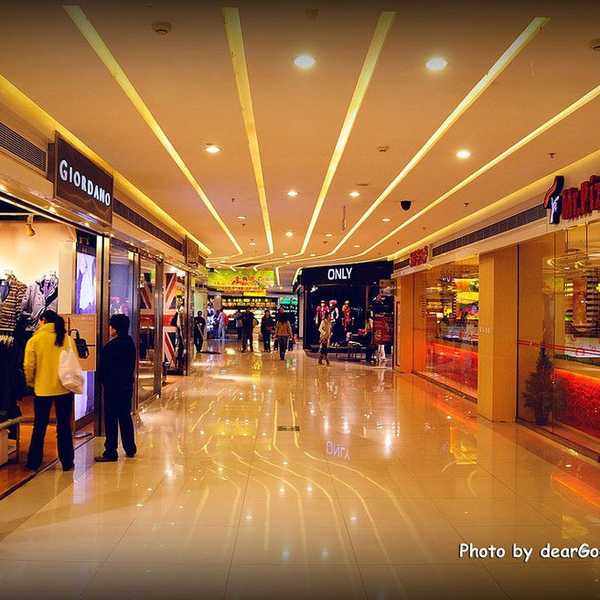 9 Things Retail Workers Need To Hear