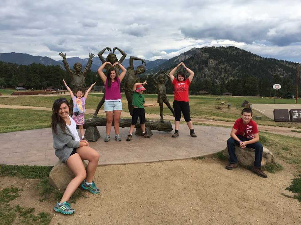 25 Perks Of Growing Up In A Big Family