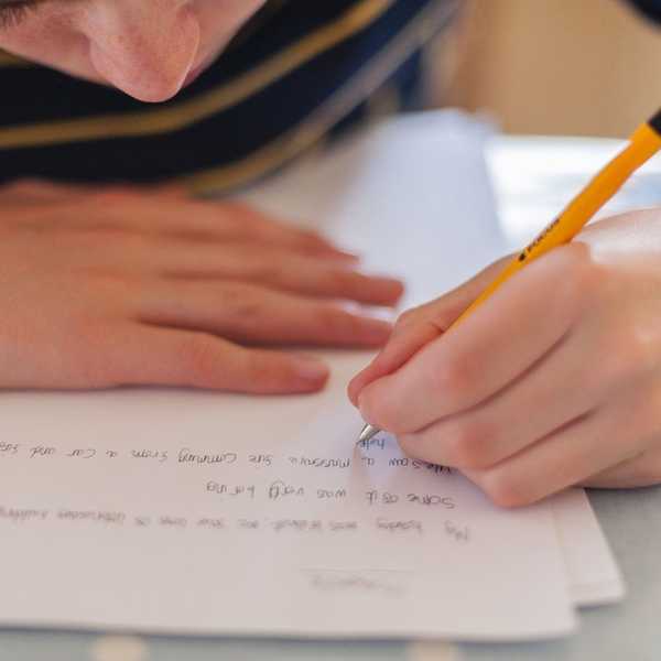 Life Struggles For Lefties: Back To School Edition