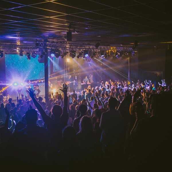 10 Worship Songs To Strengthen You In Times Of Struggle