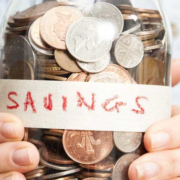 10 Different Ways To Save Money In College