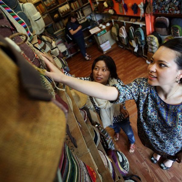 11 Horror Stories of Working in Retail and Food Service