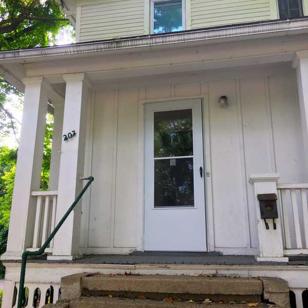 12 Things I Learned Living In A College House