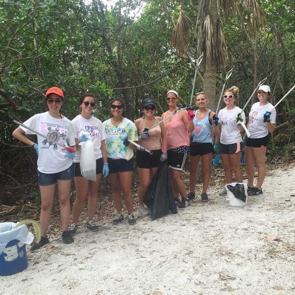 Why Everyone Should Volunteer