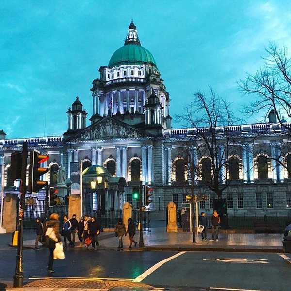 10 Reasons To Study Abroad In Belfast
