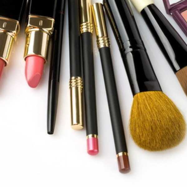 11 Beauty Products Every College Student Needs