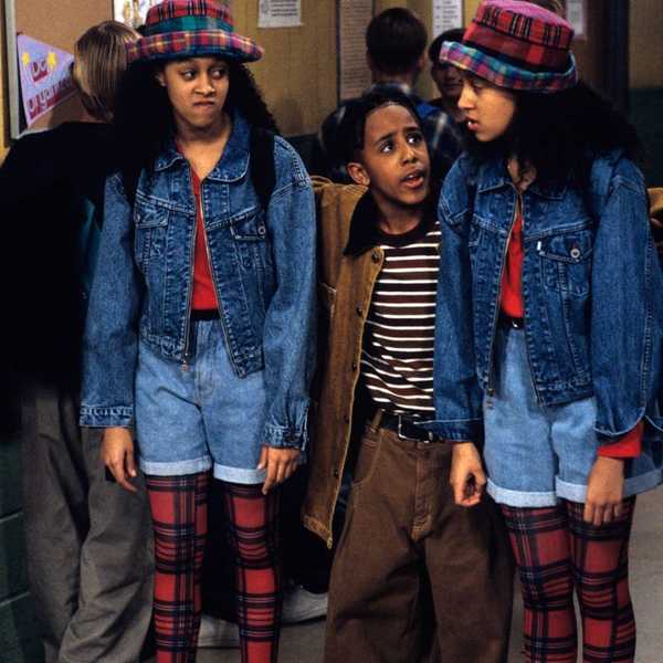 Ways Being the Youngest Child Actually Means You’re the Oldest