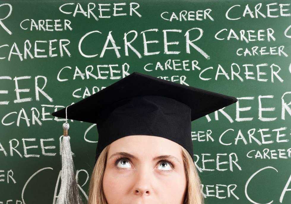 5 Thoughts All College Seniors Have