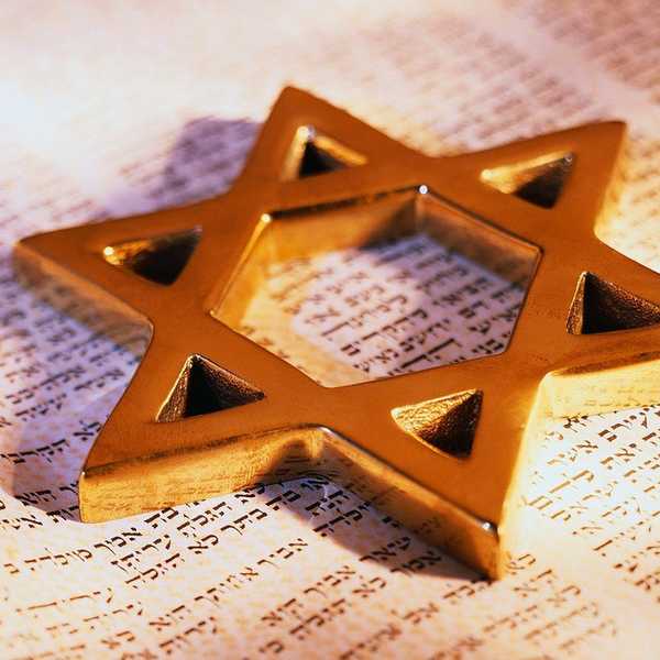 #GrowingUpJewish - How My Religion Shapes My Identity