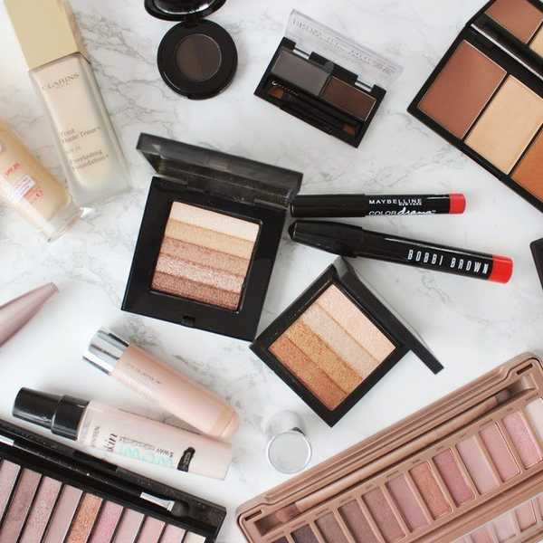 10 Makeup Items You Need In Your Life NOW