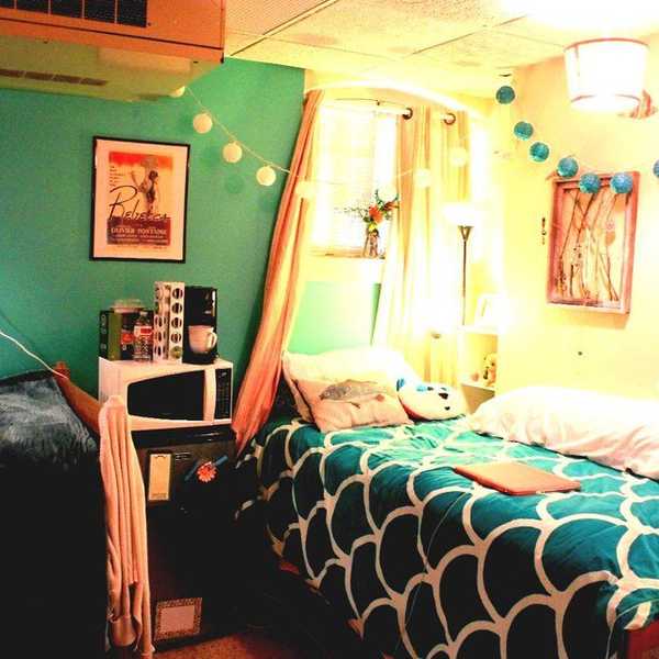 11 Things Freshman Are Thinking During Move-In Day