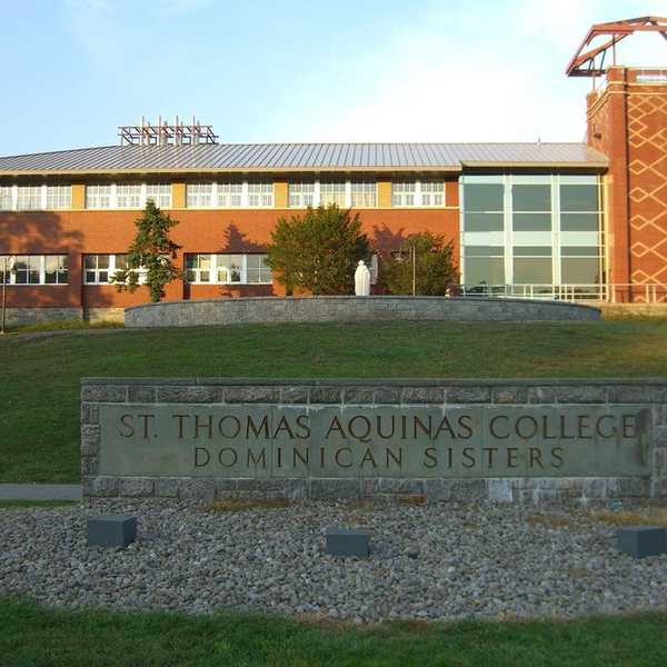 Why I Don't Regret Picking A Small School