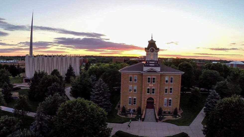 5 Reasons Why I Would Rather Be at School