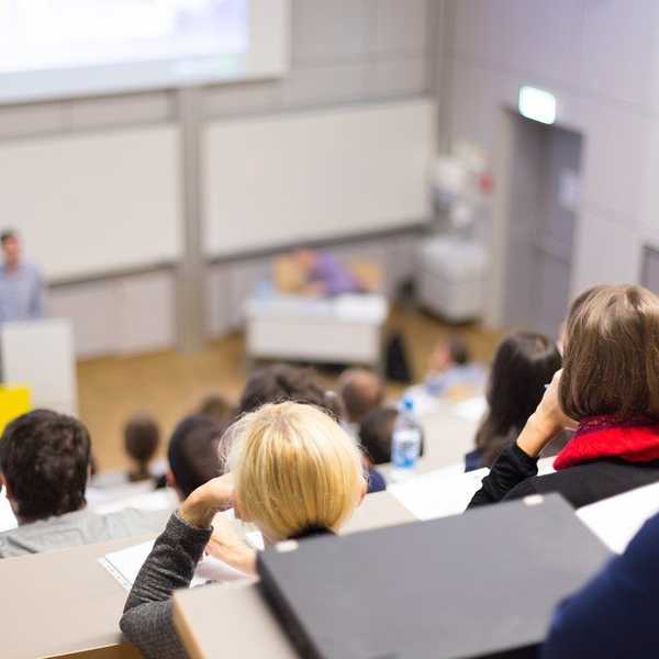 5 Things My Teachers Should Know About My Chronic Pain