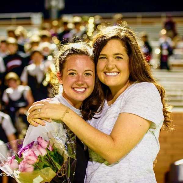 8 Reasons Why Having A Big Sister Is The Best