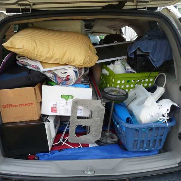 16 Stages Of Packing Up Your Adolescence