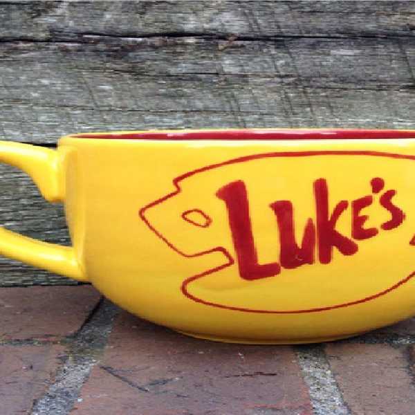 7 Things All Coffee Addicts Know To Be True, As Told By Lorelai Gilmore