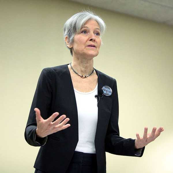 Voting For Jill Stein Over Hillary Clinton Is Not Worth It