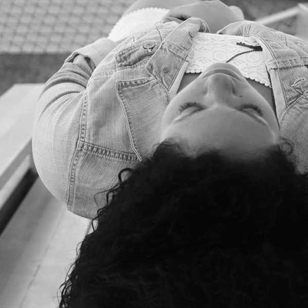 How Letting Go Of The Ghosts Of Past Relationships Helped Me Finally Move On