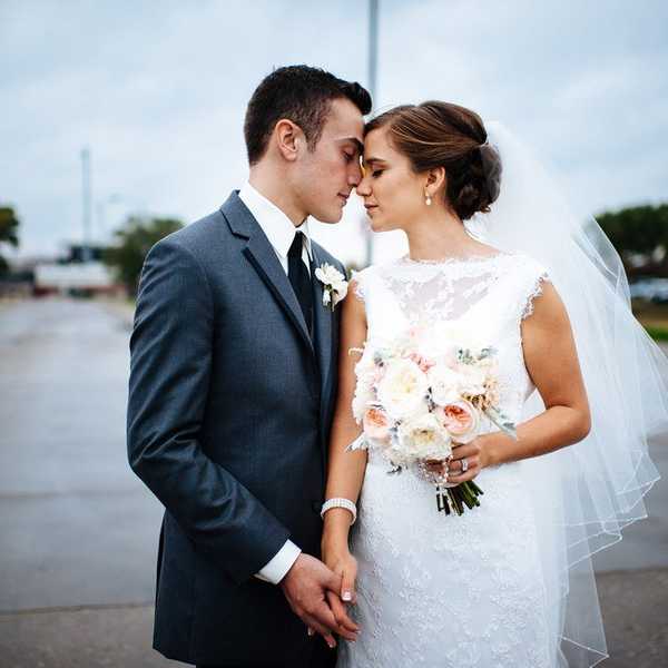 6 Reasons Why I Love Weddings