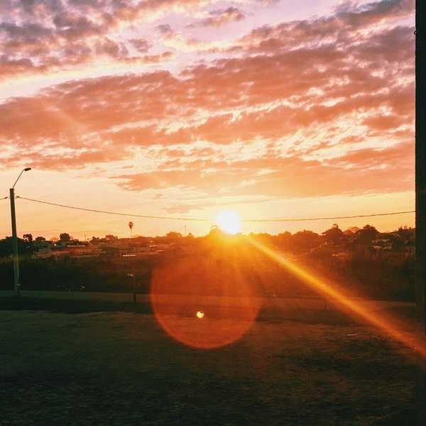 15 Quotes To Keep You Focused And Moving Forward