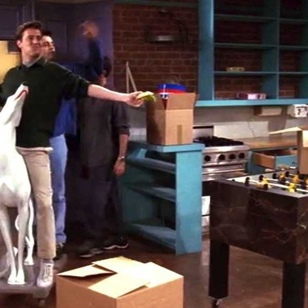 12 'Friends' Gifs That Perfectly Explain Moving In