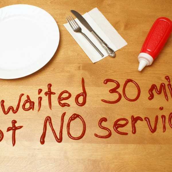 Why Everyone Should Be Required To Work In The Food Or Customer Service Industry