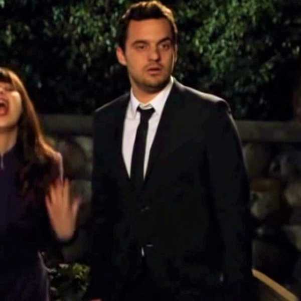 13 Signs That You Are A Fangirl