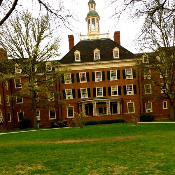 Sorority Houses: An Unattainable Dream