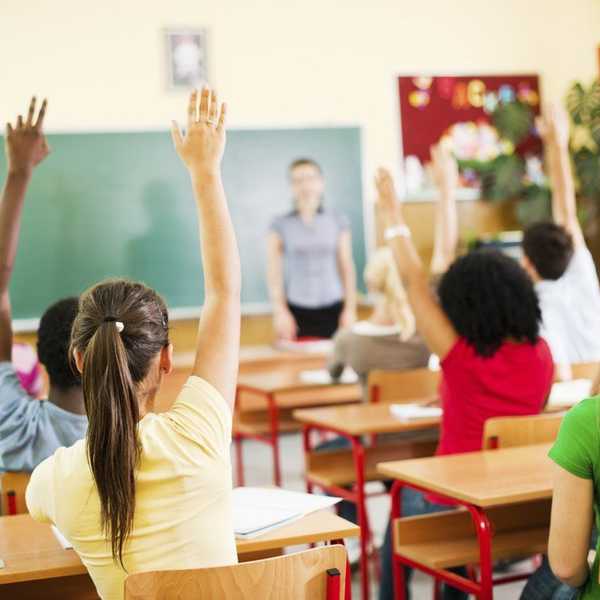 8 Struggles Of Being Someone Who Loves School