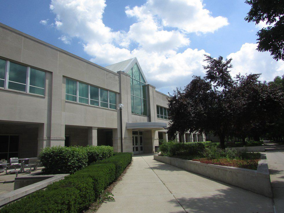 8 Jobs For Students At IU South Bend