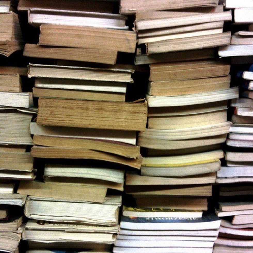 8 Signs You're An English Major