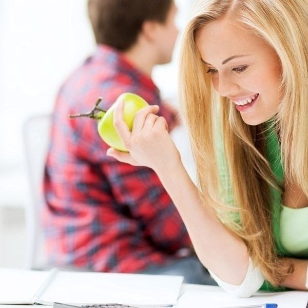 20 Healthy Snacks For College Students