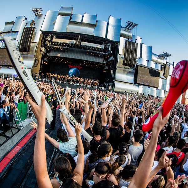 Summer Concert Etiquette: The Dos And Don'ts