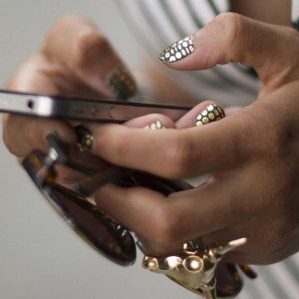 It's Not All Happy-Go-Lucky On Your News Feed