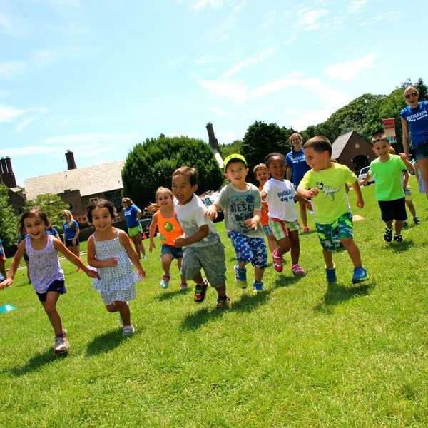 10 Signs You're A Day Camp Counselor