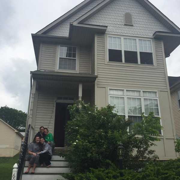 10 Reasons Why Living At Home Post-Grad Is Going To Be Really Hard