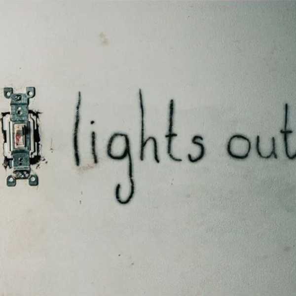 Movie Review: "Lights Out"