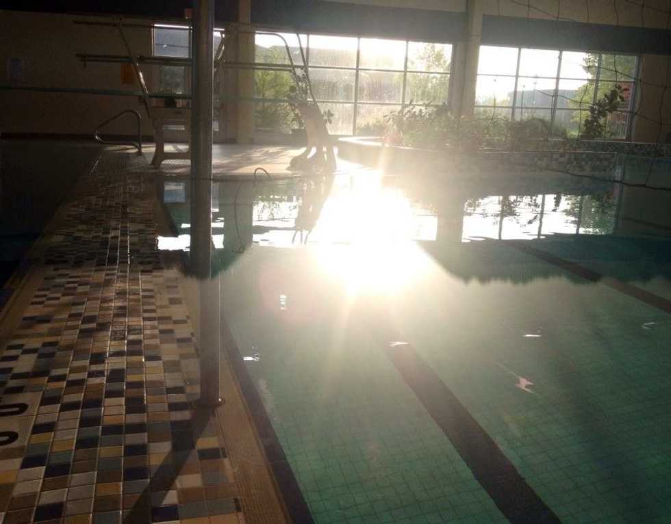 10 Things Lifeguards Do That Go Unnoticed