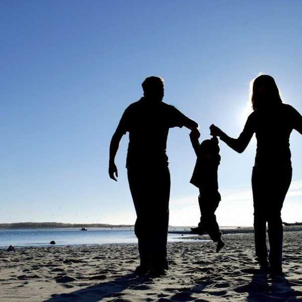10 Advantages To Being An Only Child