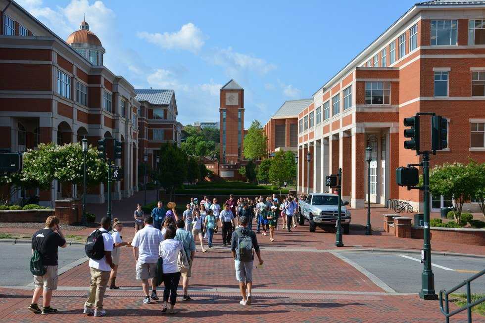 5 Things You Need To Do Before the First Day of Classes