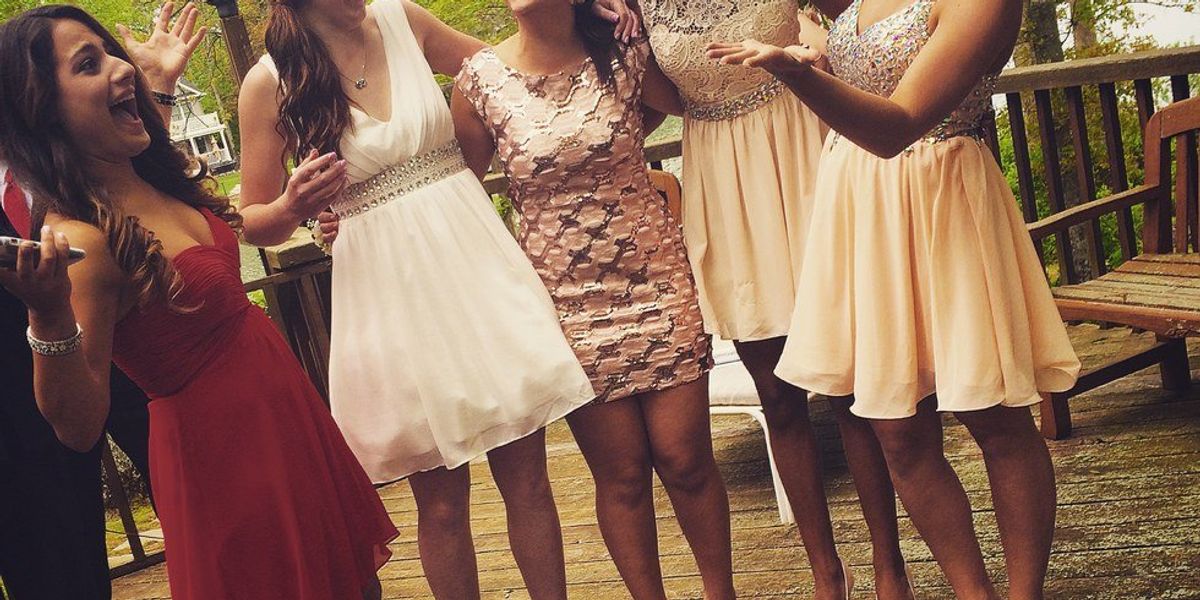 Home Friend 2 7 Reasons You Love Your Home Friends | The Odyssey Online