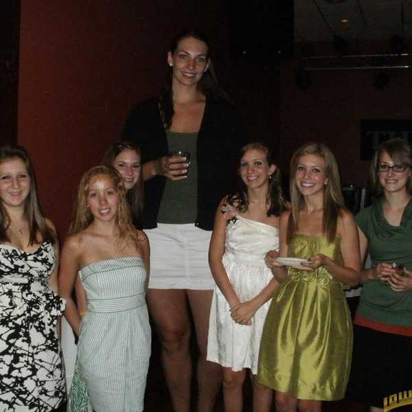 5 Struggles Of Being The Tall Girl