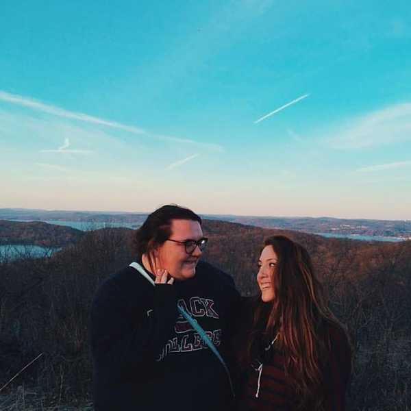 5 Ways To Better Love Someone With Anxiety