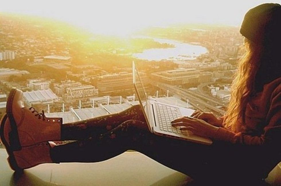 10 Things To Consider Before Taking An Online Class