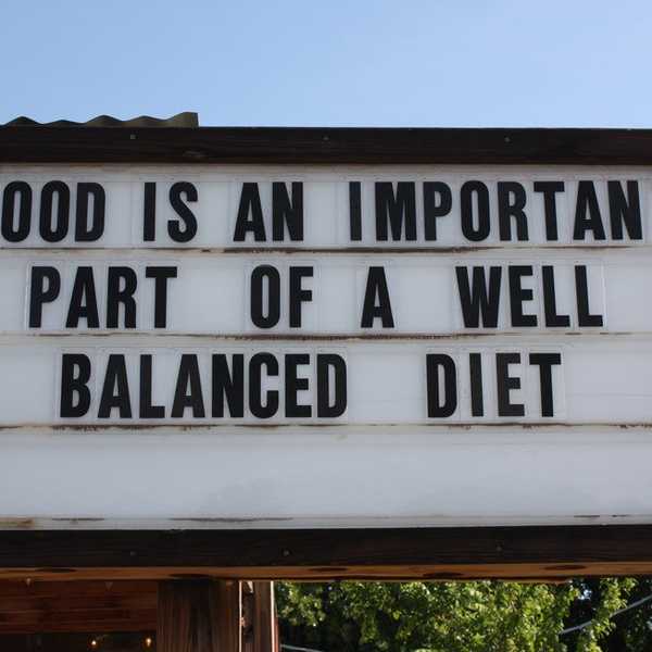 10 Things You Should Know About Waitresses