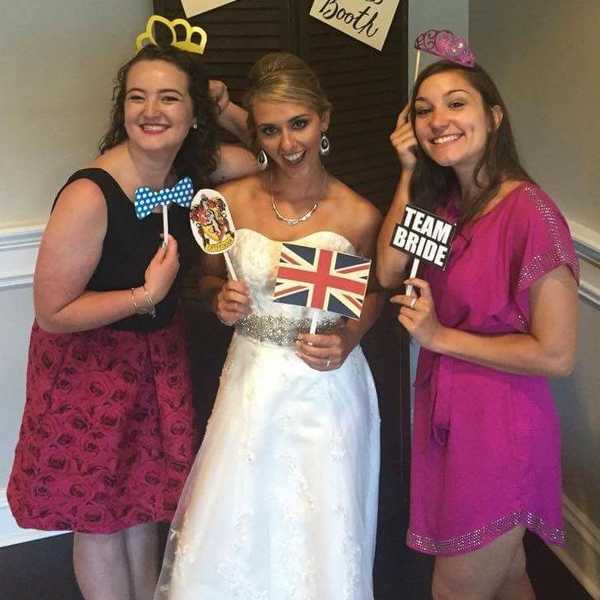 True Life: I'm Addicted to Weddings